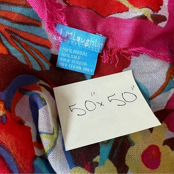 J MCLAUGHLIN GISELLE SCARF 50X50 FRINGE DRAPE FLORAL ARTSTY CHIC MODAL SILK - Picture 12 of 12